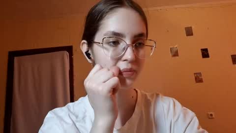 Kate online show from May 2026 10:21:01 AM