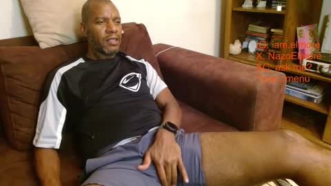 Snapshot of elmorenazogt chatting on September 2025 04:01:02 AM My name is Elmore. Please say hello I like to chat with you. If you have requests or dirty talk please use tip online show from September 2025 04:01:02 AM