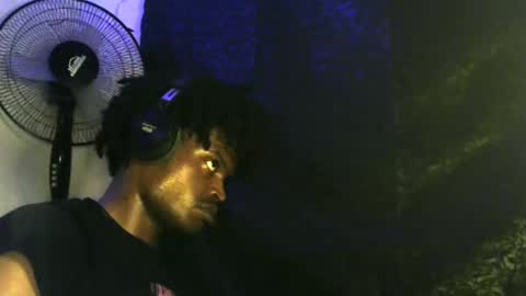 EL NIIGGGAA  21                                                                  EL NIGGA  21 online show from January 2025 11:50:02 PM