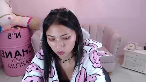 Elody  online show from February 2025 03:29:02 AM