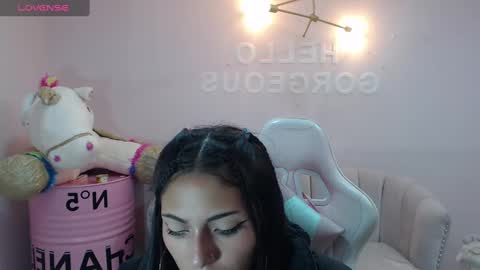 Elody  online show from February 2025 03:22:01 AM