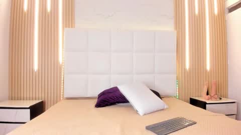 elody_rousse online show from February 2026 12:22:02 PM