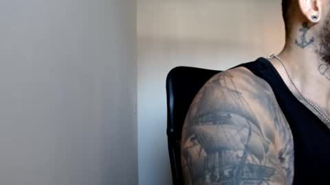 Snapshot of elosocazador chatting on December 2024 01:06:02 PM elosocazador online show from December 2024 01:06:02 PM