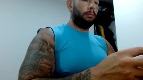 Snapshot of elosocazador chatting on February 2025 10:45:01 AM elosocazador online show from February 2025 10:45:01 AM