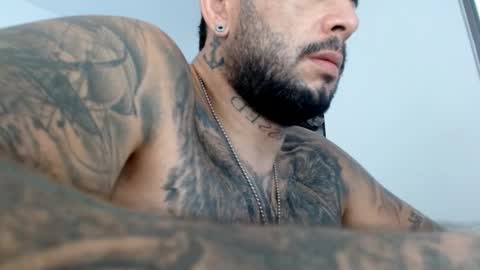 Snapshot of elosocazador chatting on March 2025 09:04:01 PM elosocazador online show from March 2025 09:04:01 PM