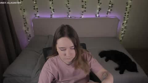 Snapshot of elovinora chatting on March 2026 08:38:02 PM Ela give me a thumbs up if you like it and this is important for the development of the account online show from March 2026 08:38:02 PM