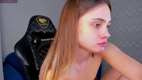 Snapshot of elsa_carterr chatting on October 2025 11:00:02 AM elsa_carterr online show from October 2025 11:00:02 AM