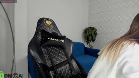 Snapshot of elsa_carterr chatting on November 2025 02:06:01 PM elsa_carterr online show from November 2025 02:06:01 PM