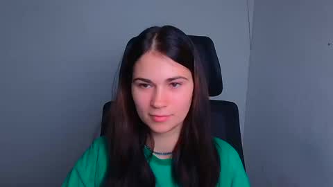 Elsa online show from December 2024 07:38:02 PM