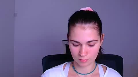 Elsa online show from December 2024 10:36:01 PM