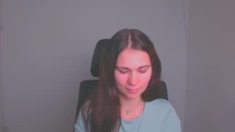 Elsa online show from February 2025 08:03:01 PM