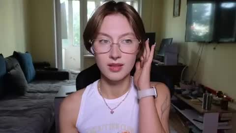 elsaangel online show from August 2026 06:07:02 AM