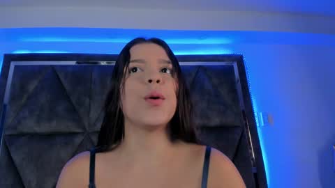 Snapshot of elsalombardi chatting on February 2025 12:11:01 PM Elsa online show from February 2025 12:11:01 PM