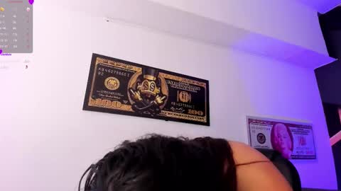 Snapshot of elsalombardi chatting on October 2025 12:13:02 PM Elsa online show from October 2025 12:13:02 PM