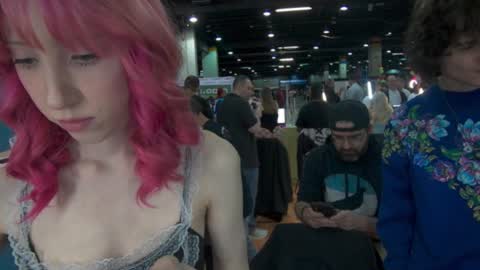 ELS online show from April 2026 10:14:02 PM