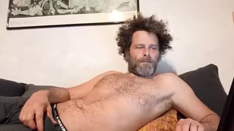 Snapshot of elyjahoye chatting on February 2026 11:09:01 PM elyjahoye online show from February 2026 11:09:01 PM