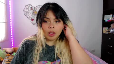 Ely online show from April 2026 10:18:01 PM