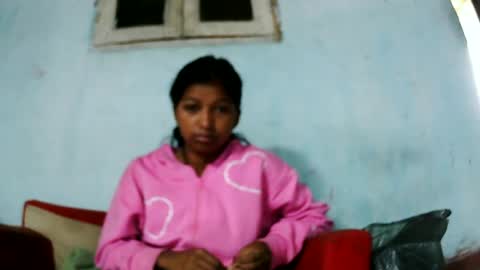 elynah195043 online show from June 2026 06:04:02 AM