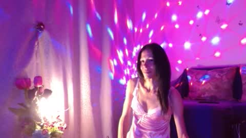 Snapshot of elysasun chatting on September 2025 07:39:02 PM Elisa online show from September 2025 07:39:02 PM