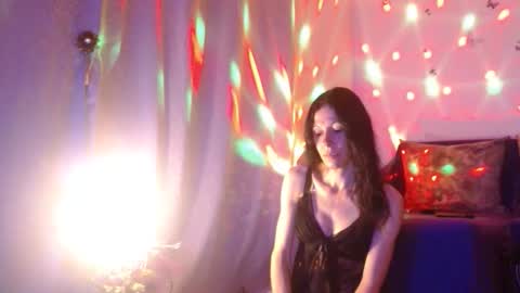 Snapshot of elysasun chatting on October 2025 07:03:01 PM Elisa online show from October 2025 07:03:01 PM