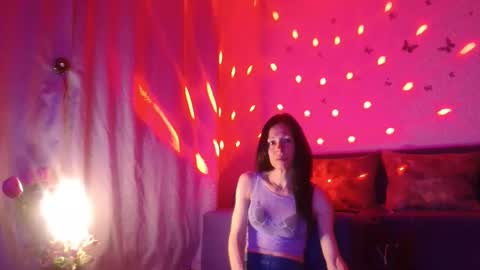 Elisa online show from April 2026 05:43:02 PM