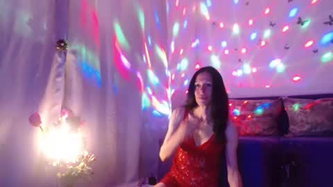 Elisa online show from June 2026 05:48:01 PM