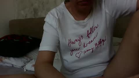 Snapshot of elyseblue chatting on January 2025 10:22:02 AM elyseblue online show from January 2025 10:22:02 AM