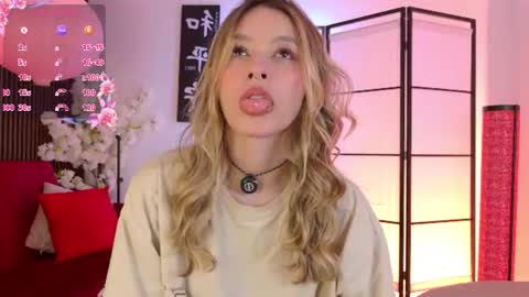 Snapshot of elysia_carter chatting on August 2026 10:15:02 PM Elysia online show from August 2026 10:15:02 PM