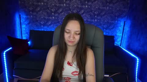 Snapshot of elyslunar_ chatting on February 2025 09:15:01 AM Call me Elis online show from February 2025 09:15:01 AM