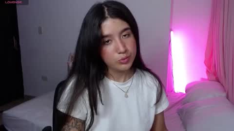 Snapshot of em_aa1 chatting on February 2025 05:16:01 AM A N D R E A online show from February 2025 05:16:01 AM
