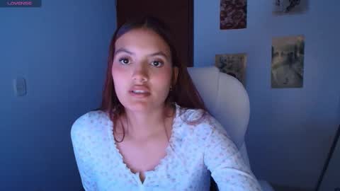 Snapshot of ema__rose chatting on September 2025 04:34:02 AM Ema online show from September 2025 04:34:02 AM