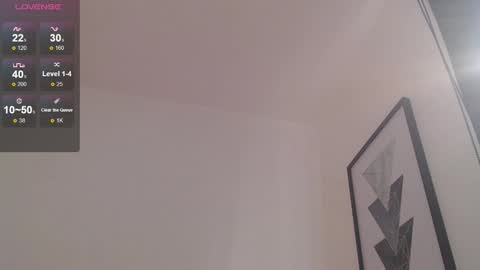 Snapshot of ema_collinss chatting on September 2025 11:48:01 PM Ema Collins online show from September 2025 11:48:01 PM