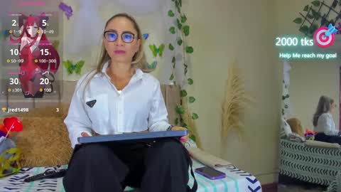 Snapshot of ema_garciaa chatting on March 2025 03:05:02 PM ema garcia online show from March 2025 03:05:02 PM