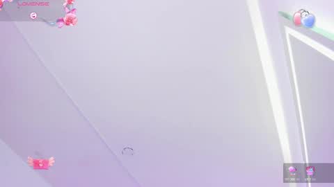 Snapshot of ema_louisx chatting on February 2025 03:38:01 PM Ema louisx online show from February 2025 03:38:01 PM