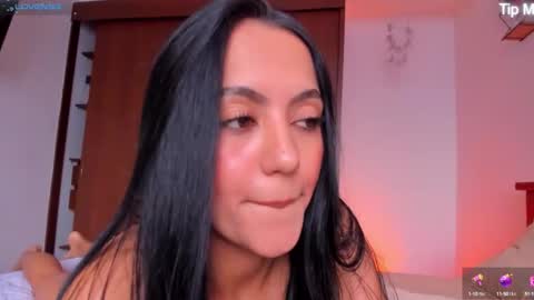 Snapshot of ema_rose69 chatting on September 2025 03:03:01 PM online show from September 2025 03:03:01 PM