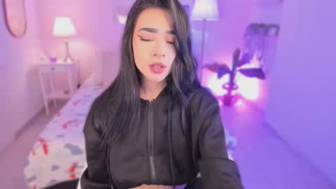 Snapshot of ema_soul chatting on September 2025 07:52:01 PM emma soul online show from September 2025 07:52:01 PM