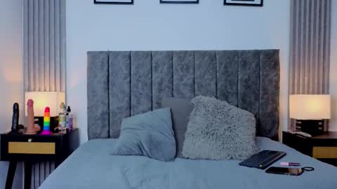 Snapshot of ema_stone65 chatting on October 2025 01:56:01 PM Ema online show from October 2025 01:56:01 PM