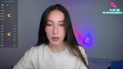 Snapshot of emaa_martins chatting on December 2024 08:51:02 PM Emaa online show from December 2024 08:51:02 PM