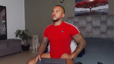 Snapshot of emanuelspencer chatting on March 2025 07:06:02 PM emanuelspencer online show from March 2025 07:06:02 PM