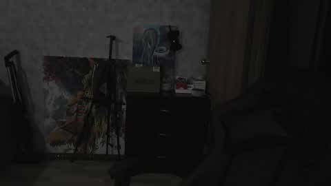 ember__fox online show from April 2026 08:32:02 PM