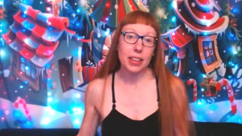 Snapshot of ember_starleena chatting on December 2024 07:01:01 PM Ember Starleena online show from December 2024 07:01:01 PM