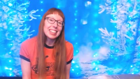 Snapshot of ember_starleena chatting on January 2025 05:21:01 PM Ember Starleena online show from January 2025 05:21:01 PM