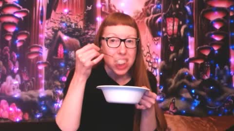 Snapshot of ember_starleena chatting on February 2025 02:32:02 PM Ember Starleena online show from February 2025 02:32:02 PM