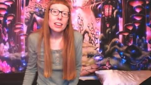 Snapshot of ember_starleena chatting on February 2025 05:29:01 PM Ember Starleena online show from February 2025 05:29:01 PM