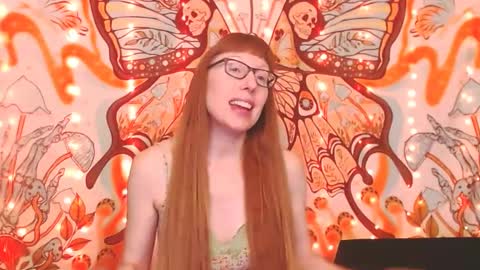 Snapshot of ember_starleena chatting on October 2025 02:03:02 PM Ember Starleena online show from October 2025 02:03:02 PM