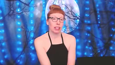 Snapshot of ember_starleena chatting on October 2025 03:14:01 PM Ember Starleena online show from October 2025 03:14:01 PM