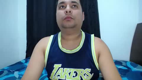 Snapshot of ember_wanda_ chatting on January 2025 07:16:01 PM Ember and Wanda online show from January 2025 07:16:01 PM