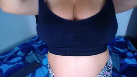 Snapshot of ember_wanda_ chatting on January 2025 07:51:02 AM Ember and Wanda online show from January 2025 07:51:02 AM