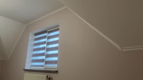 Snapshot of emberfamn chatting on November 2025 01:17:02 PM Alina online show from November 2025 01:17:02 PM