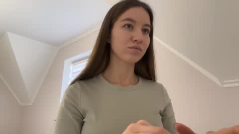 Snapshot of emberfamn chatting on November 2025 10:37:02 AM Alina online show from November 2025 10:37:02 AM